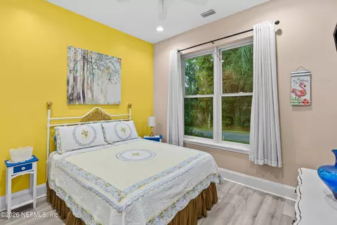 Bedroom - 8228 Hall Ln, Saint Augustine, FL 32092 photo 4 of 5