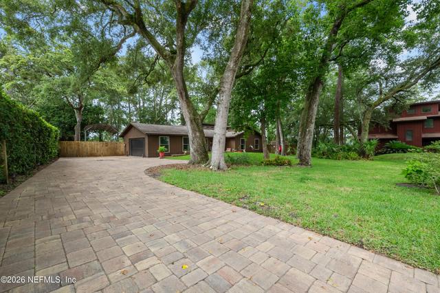 1313 Chinook Trail Trl, Jacksonville, FL 32225
