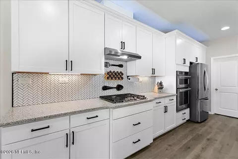 Kitchen - 191 Holly Forest Dr, Saint Augustine, FL 32092 photo 2 of 3