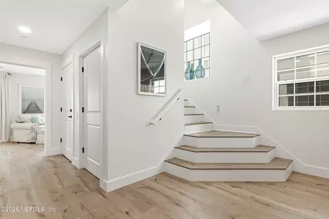 Entry Way - 80 Cortez Ave, Saint Augustine, FL 32080 photo 5 of 5