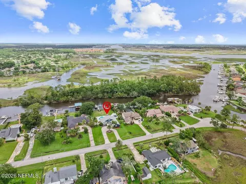 14073 Pine Island Dr, Jacksonville, FL 32224