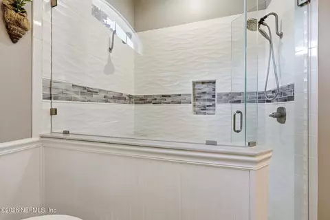 Bath - 828 Riley Ln, Saint Augustine, FL 32095 photo 4 of 7