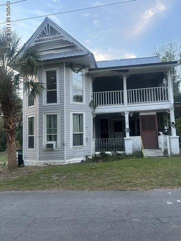 107 4th St SW, Jasper, FL 32052