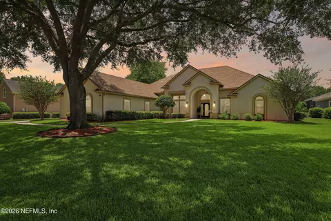 544 Golden Links Dr, Orange Park, FL 32073