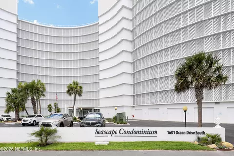 1601 Ocean Dr #402, Jacksonville Beach, FL 32250
