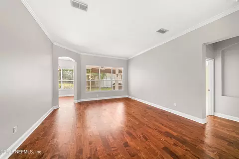 Living - 601 Gopher Ct, Saint Johns, FL 32259 photo 4 of 9