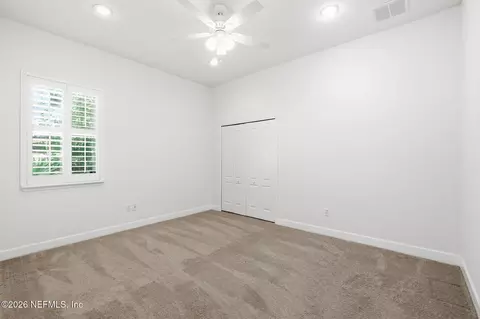 Bedroom - 215 Parkside Dr, Saint Augustine, FL 32095 photo 5 of 8