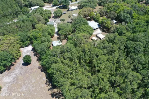 000 Walnut St, Welaka, FL 32193