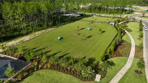 View/Area - 76565 Winterfield Dr, Yulee, FL 32097 photo 9 of 13