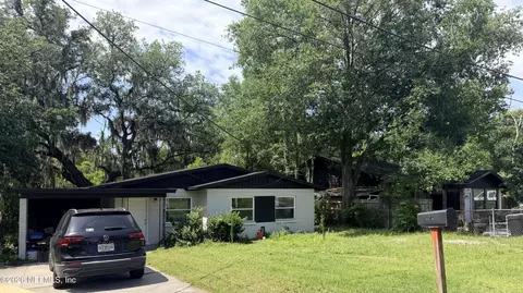 5812 Blackthorn Rd, Jacksonville, FL 32244