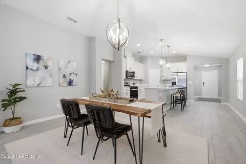 Dining - 39 Carbonell Pl, Saint Augustine, FL 32095 photo 1 of 1