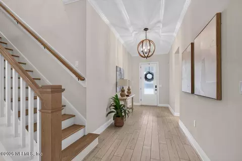 Entry Way - 91 Glenneyre Cir, Saint Augustine, FL 32092 photo 2 of 9