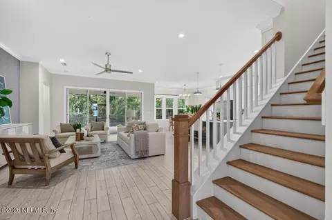 Entry Way - 91 Glenneyre Cir, Saint Augustine, FL 32092 photo 5 of 9