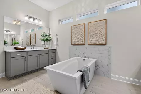 Bath - 91 Glenneyre Cir, Saint Augustine, FL 32092 photo 7 of 12