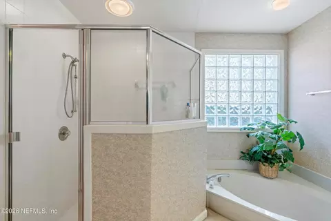 Bath - 523 Lakeway Dr, Saint Augustine, FL 32080 photo 2 of 2