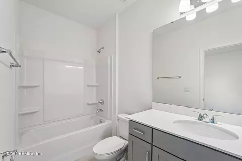 Bath - 373 Silver Lily Way, Saint Augustine, FL 32092 photo 2 of 6