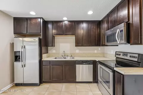 Kitchen - 189 Islander Dr, Saint Augustine, FL 32080 photo 1 of 2