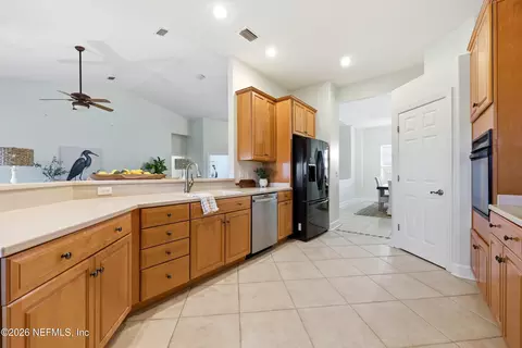 Kitchen - 500 Seagate Ln S, Saint Augustine, FL 32084 photo 5 of 7