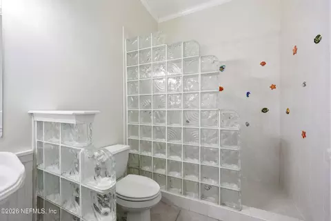 Bath - 500 Seagate Ln S, Saint Augustine, FL 32084 photo 3 of 8