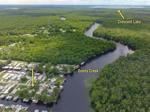 153 Smith Ln, Satsuma, FL 32189 photo 2