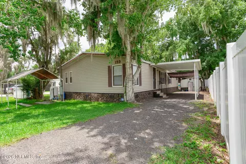 153 Smith Ln, Satsuma, FL 32189