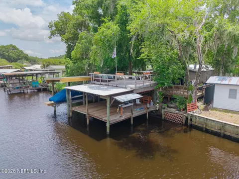 153 Smith Ln, Satsuma, FL 32189 photo 4