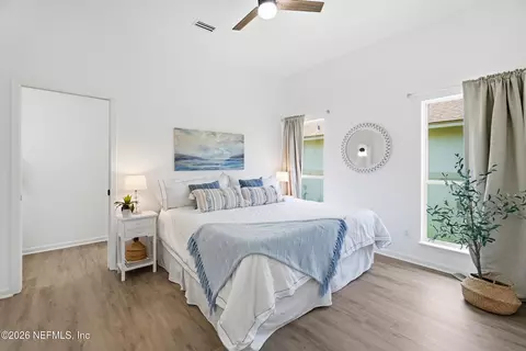 Bedroom - 411 Snapping Turtle Ct E, Atlantic Beach, FL 32233 photo 5 of 6