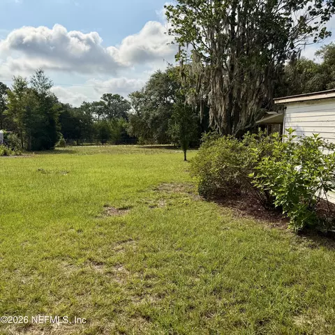 304 Dawn Ave, Interlachen, FL 32148 photo 21