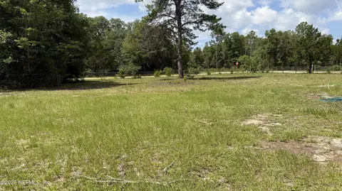 304 Dawn Ave, Interlachen, FL 32148 photo 7