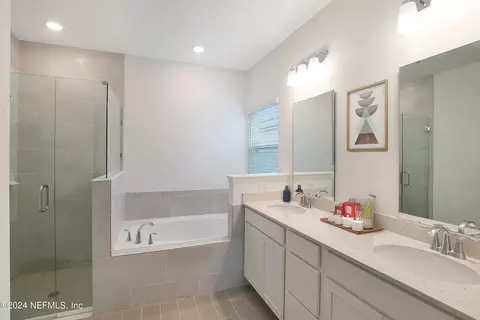 Bath - 20 Stiffs Mill Ln, Saint Augustine, FL 32092 photo 1 of 2