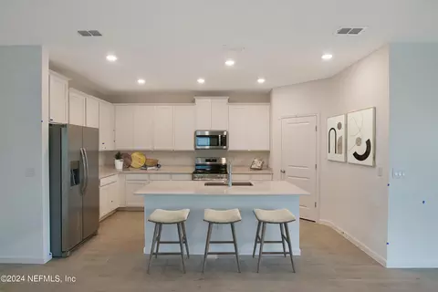 Kitchen - 20 Stiffs Mill Ln, Saint Augustine, FL 32092 photo 1 of 2