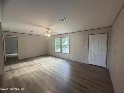 114 Nutmeg Trl, Interlachen, FL 32148 photo 4