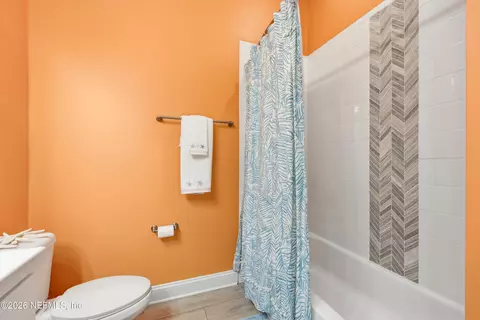 Bath - 540 Pescado Dr, Saint Augustine, FL 32095 photo 3 of 3