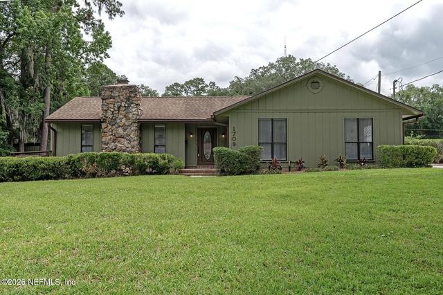 1709 Memory Ln, Jacksonville, FL 32210