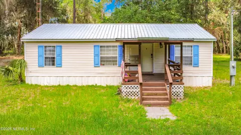 24390 NE 127th Ave, Fort Mc Coy, FL 32134