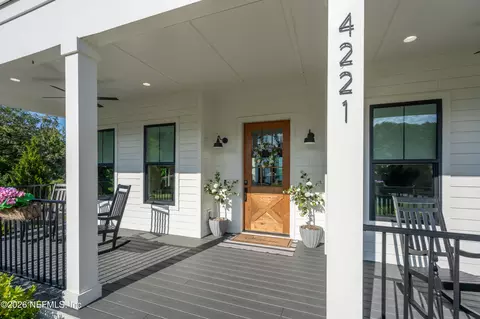 Exterior - 4221 Myrtle St, Saint Augustine, FL 32084 photo 3 of 14