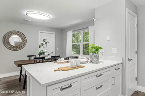 Kitchen - 62 Willow Dr, Saint Augustine, FL 32080 photo 4 of 4