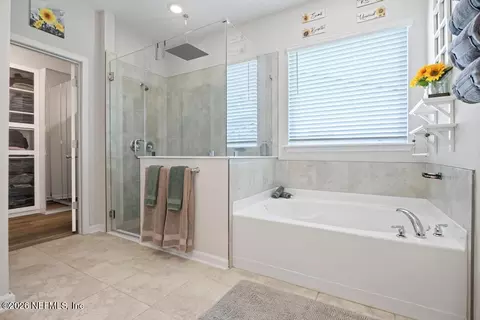 Bath - 45 Lomond Ct, Saint Augustine, FL 32095 photo 1 of 3