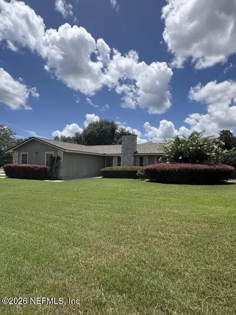 2187 Constitution Dr, Orange Park, FL 32073