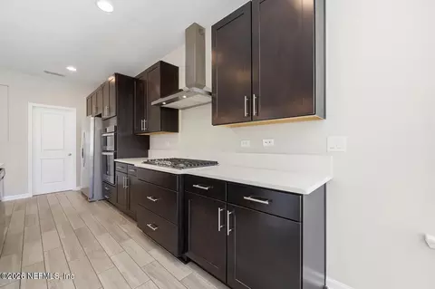 Kitchen - 95 Strobe Ct, Saint Augustine, FL 32095 photo 3 of 3