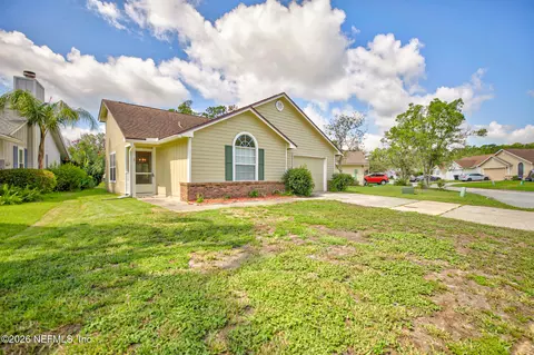 2077 Tanager Dr, Orange Park, FL 32073
