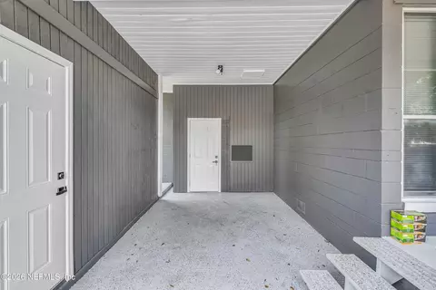 2351 Caladium Rd, Jacksonville, FL 32211