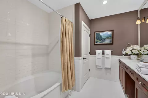 Bath - 955 Registry Blvd #323, Saint Augustine, FL 32092 photo 4 of 5