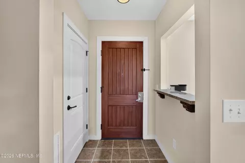 Entry Way - 955 Registry Blvd #323, Saint Augustine, FL 32092 photo 6 of 7
