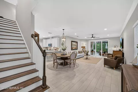 Entry Way - 368 Stargaze Ln, Saint Augustine, FL 32095 photo 3 of 8