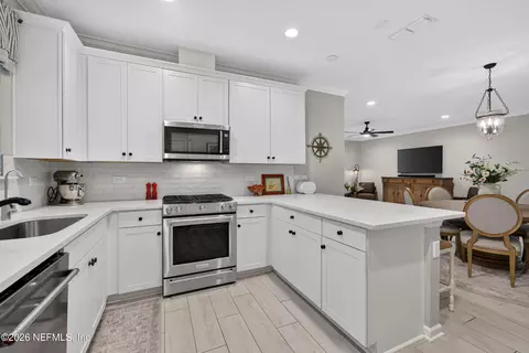 Kitchen - 368 Stargaze Ln, Saint Augustine, FL 32095 photo 2 of 6
