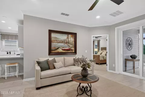 Entry Way - 368 Stargaze Ln, Saint Augustine, FL 32095 photo 5 of 8