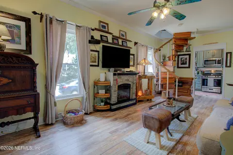 Living - 9 Arenta St, Saint Augustine, FL 32084 photo 4 of 4