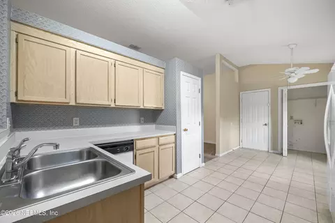 Entry Way - 1485 Marsh Rabbit Way, Fleming Island, FL 32003 photo 1 of 3