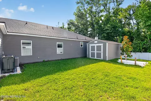 Exterior - 97003 Mcgirts Creek Loop, Yulee, FL 32097 photo 9 of 9